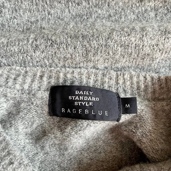 Vintage wool-blend sweater - Picture 2 of 3